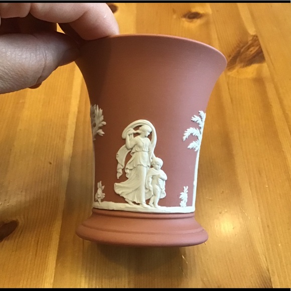 RARE VINTAGE WEDGWOOD TERRACOTTA POSY VASE - Picture 5 of 9